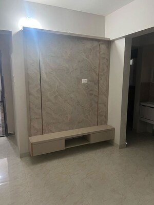 Room in 1 BHK Apartment at Venus Enclave Pune, Kharadi – for Rent