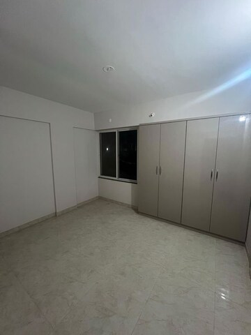 Room in 1 BHK Apartment at Venus Enclave Pune, Kharadi – for Rent