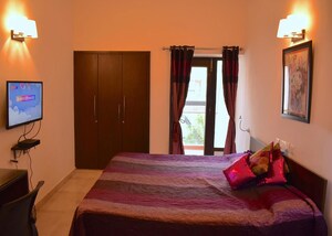 Studio Apartment For Rent in Kailash Colony