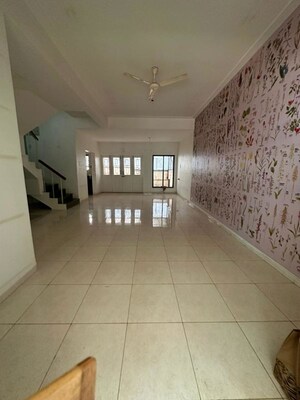 Building Lobby in  Showroom at Kalpataru Habitat, Koregaon Park – for Rent