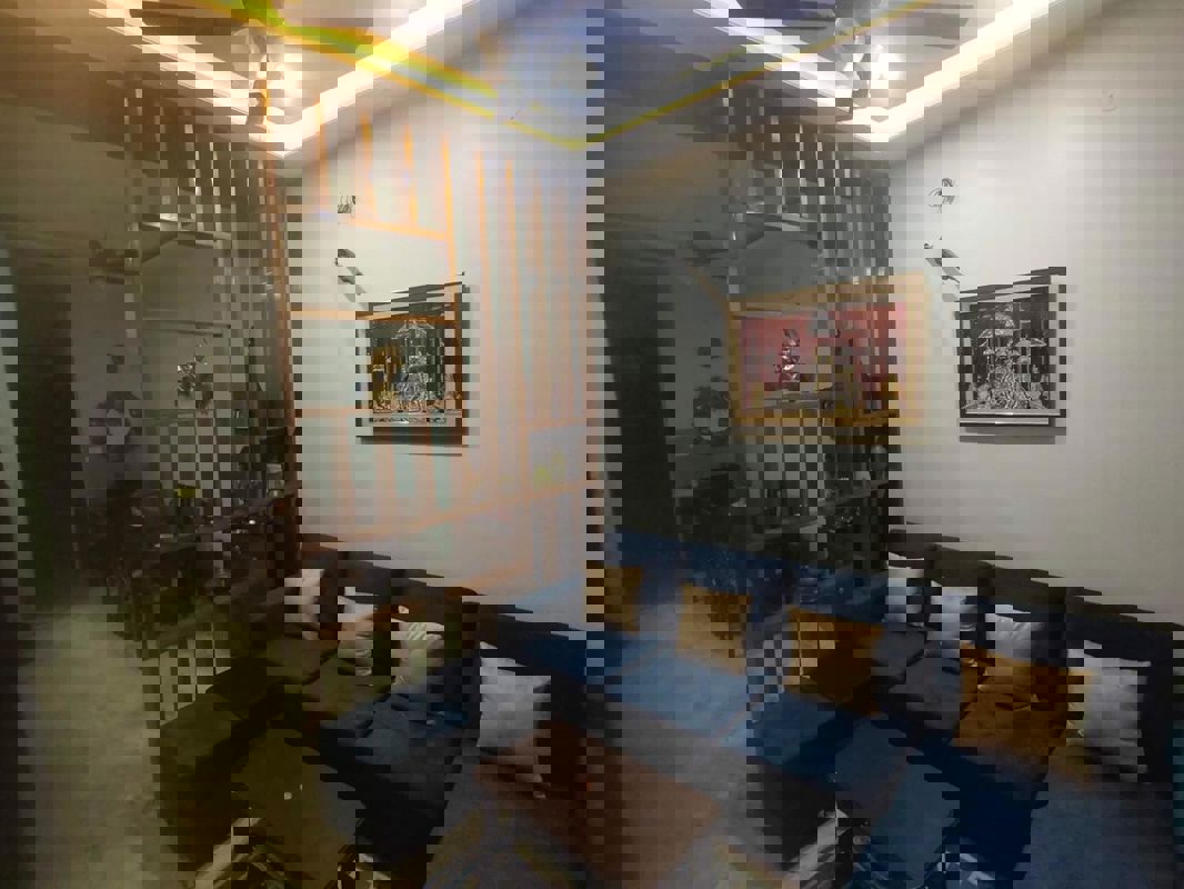 6 BHK + Pooja Room Villa For Sale in Mansarovar Extension