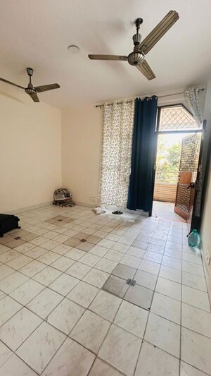 2 BHK Builder Floor For Rent in Malviya Nagar