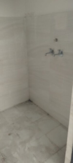 Room in 2 BHK Apartment at Pivotal Paradise, Sector 62 – for Sale