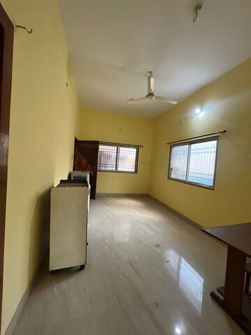 Room in 1 BHK Independent House at Gudhiyari – for Rent