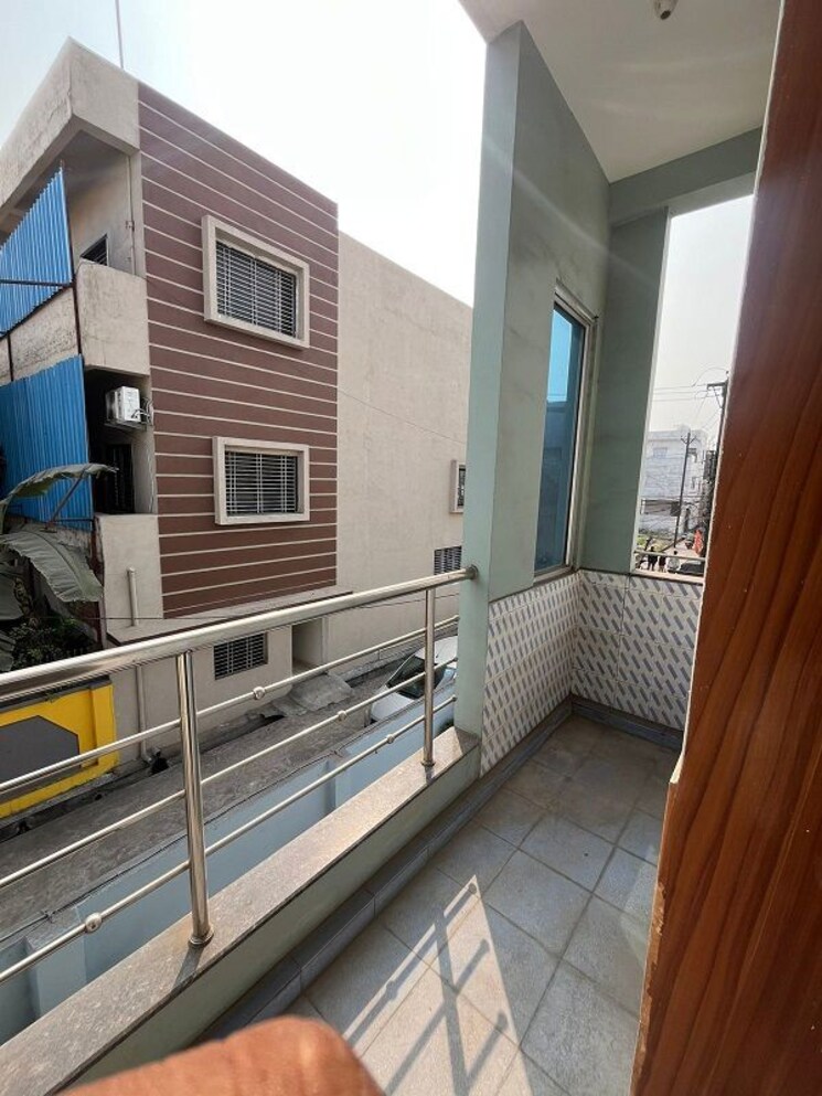 Balcony, gudhiyari 1 Bedroom 800 Sq.Ft. Independent House In Gudhiyari Raipur 9869016