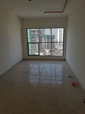 Room in  Office Space at Borivali East – for Sale