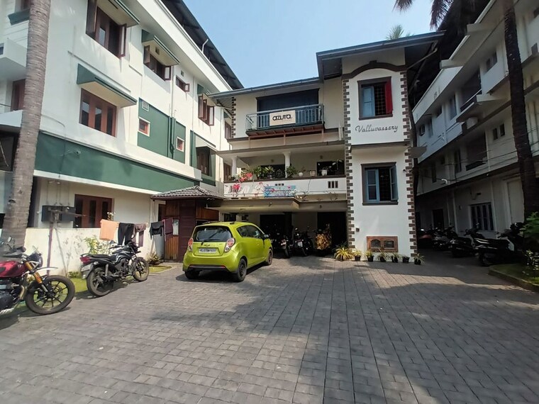 Exterior View, kadavanthara Commercial Office Space 1000 Sq.Ft. In Kadavanthara Kochi 9868568