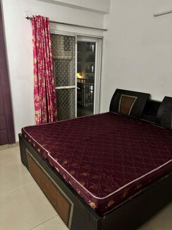 3 BHK Apartment For Rent in Gaur City 7th Avenue