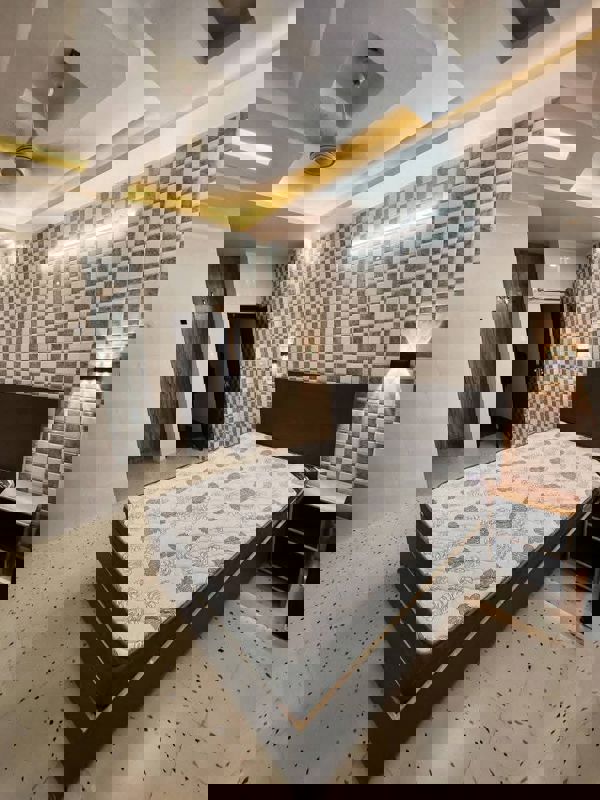 1 RkBuilder Floor For Rent in Saket