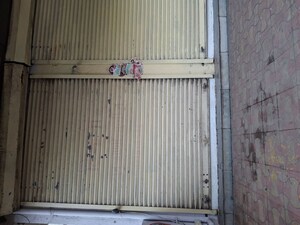  Shop For Rent in Ghansoli