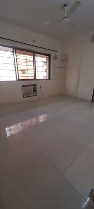 2 BHK Apartment For Sale in Lemont Apartment, Malad East