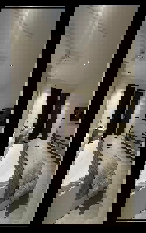 1.5 BHK + Extra Room Builder Floor For Rent in Sushant Lok II