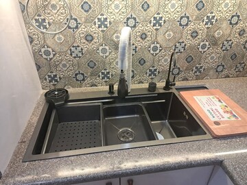 Furnished Amenities in 4 BHK Independent House at Saket – for Rent