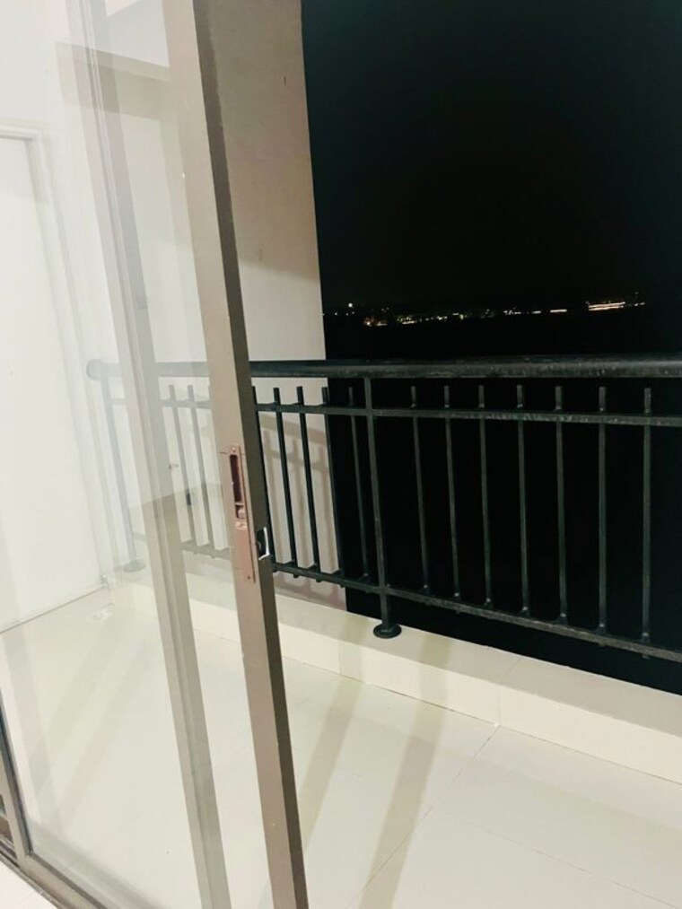 Balcony, dtc-southern-heights 3 Bedroom 1100 Sq.Ft. Apartment In Joka Kolkata 9869930