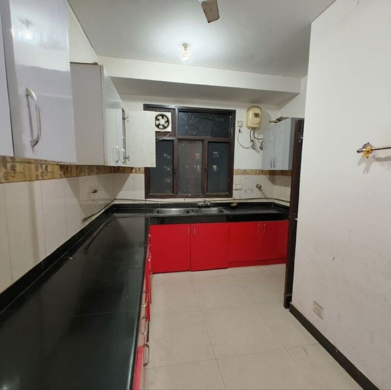 Kitchen, cghs-group-hewo-apartments 3 Bedroom 2150 Sq.Ft. Apartment In Rail Vihar Gurgaon 9870035