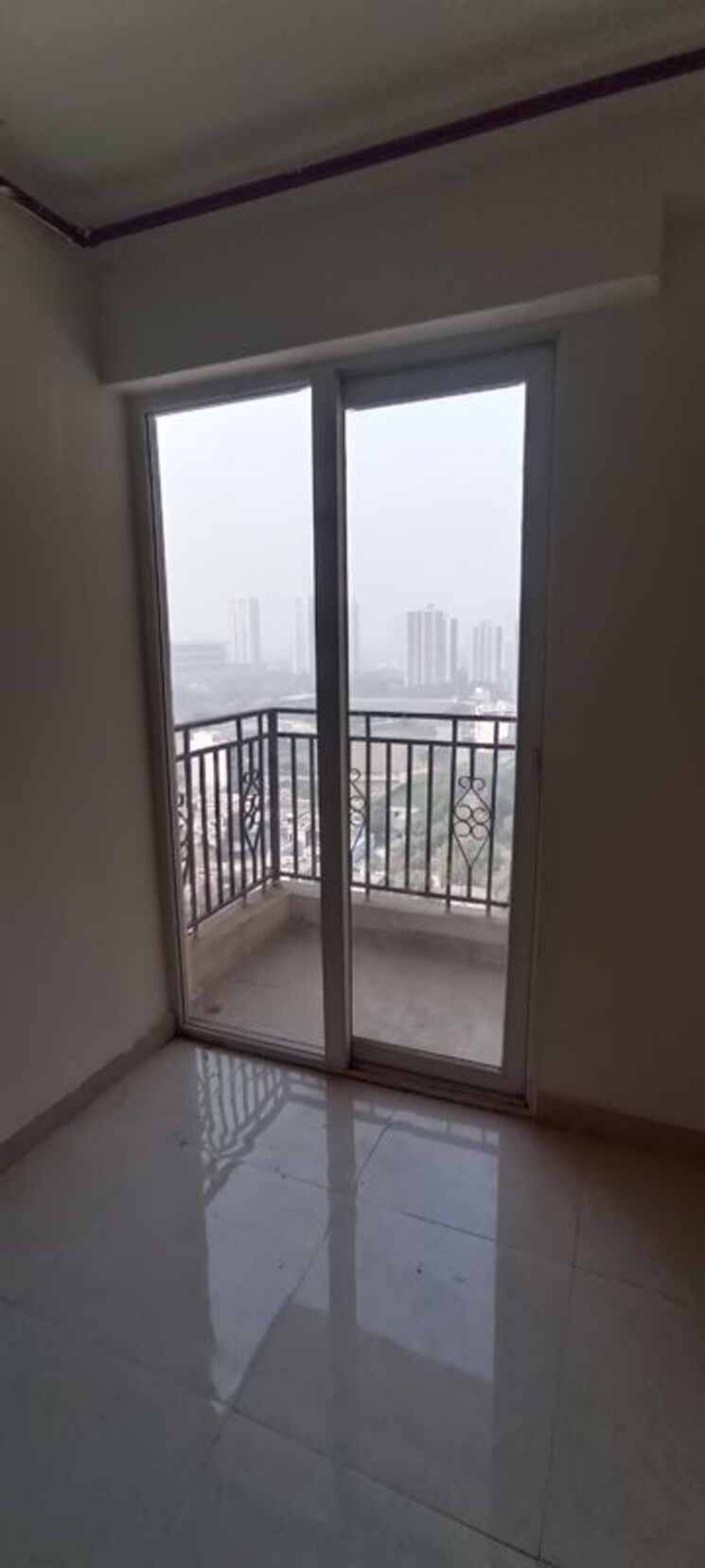 Room, signature-global-prime 2 Bedroom 800 Sq.Ft. Apartment In Sector 63a Gurgaon 9869932