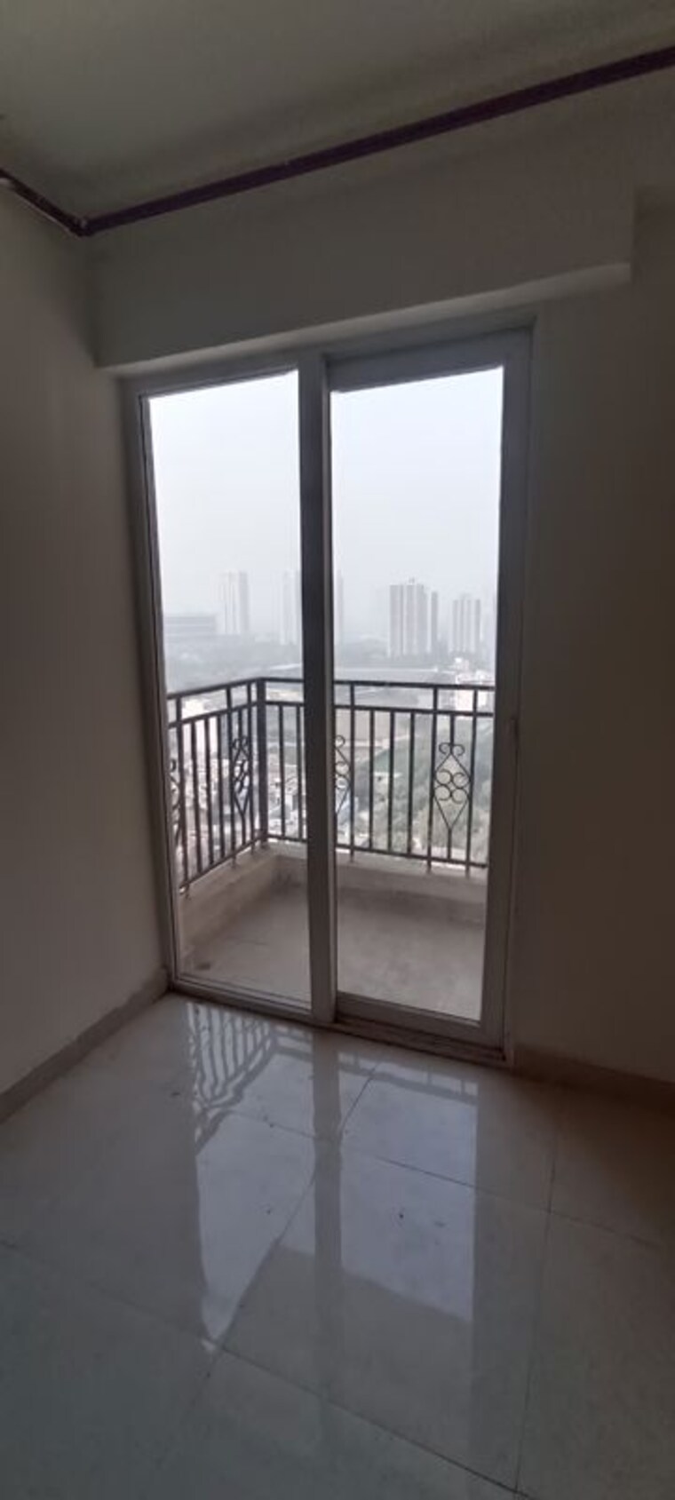 Room, signature-global-prime 2 Bedroom 800 Sq.Ft. Apartment In Sector 63a Gurgaon 9869932