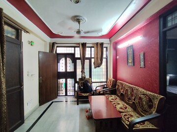 2 BHK Builder Floor For Sale in Sangam Vihar