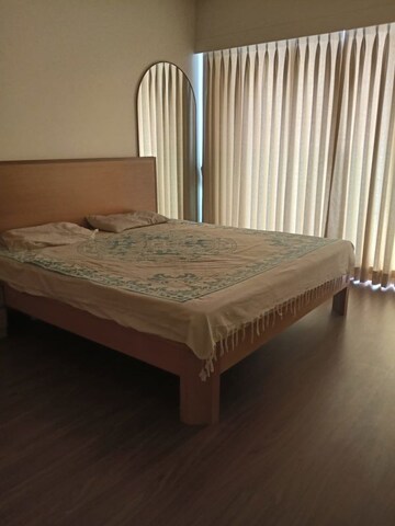 Bedroom in 2 BHK Apartment at Kanakia Silicon Valley, Powai – for Rent