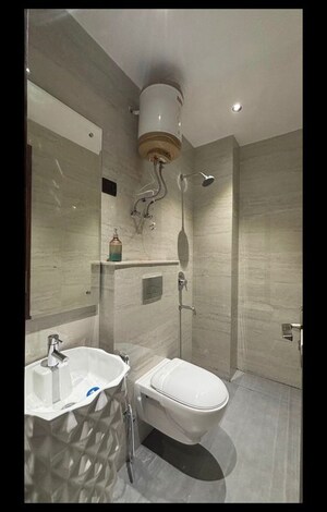 1 RK Builder Floor For Rent in Sector 56