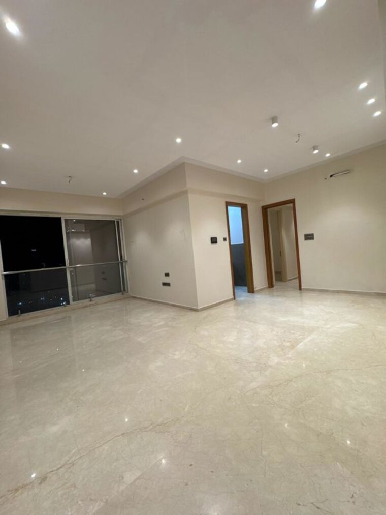 Living Room, mumbai south 3 Bedroom 1400 Sq.Ft. Apartment In Mumbai South Mumbai 9870014