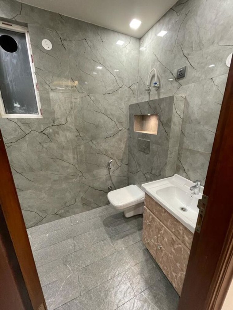 Bathroom, rps-palm-drive 3 Bedroom 183 Sq.Ft. Builder Floor In Sector 88 Faridabad 9870059