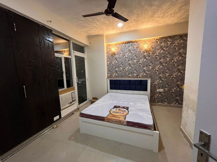 Bedroom, gaur-city-6th-avenue 2 Bedroom 980 Sq.Ft. Apartment In Sector 4 Greater Noida Greater Noida 9870073