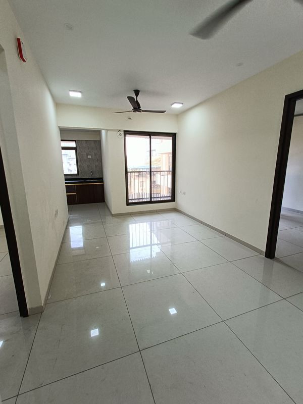 2 BHK Apartment For Rent in Chandak 34 Park Estate