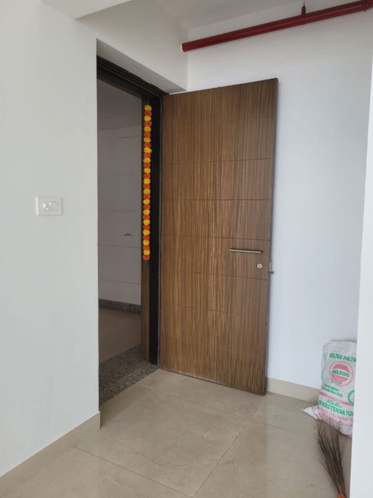 Room, lohar chawl 3 Bedroom 1400 Sq.Ft. Apartment In Lohar Chawl Mumbai 9870036