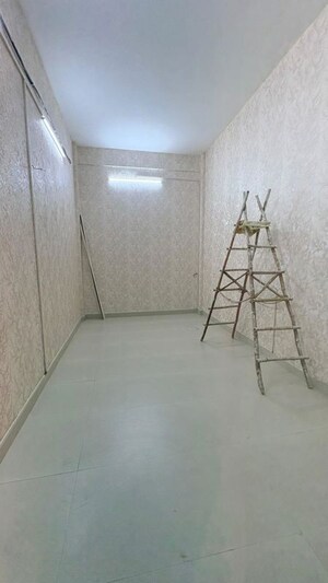 Room in  Shop at Conscient Habitat Residences, Sector 78 – for Rent