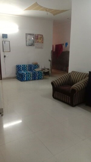 Living Room in 6 BHK Independent House at Shibban Pura – for Sale