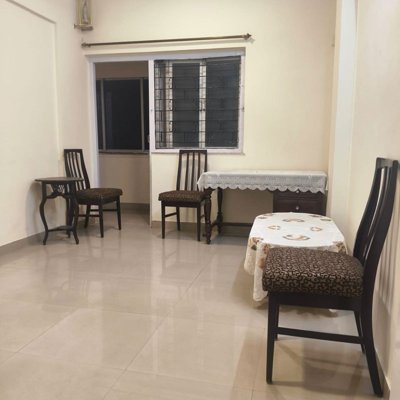 1 BHK + Pooja Room Apartment For Rent in Bandra West