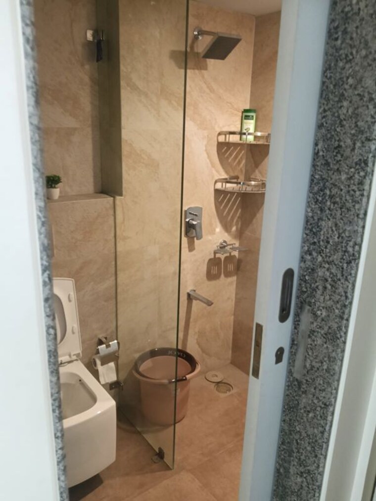 Bathroom, kanakia-silicon-valley 2 Bedroom 723 Sq.Ft. Apartment In Powai Mumbai 9870110