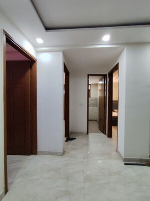 Room in 2 BHK Builder Floor at Sangam Vihar – for Sale