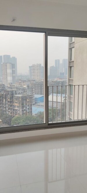 Master Bedroom in 3 BHK Apartment at Sunteck City Avenue 4, Goregaon West – for Rent