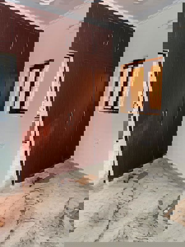 3 BHK Apartment For Rent in Sector 14 Dwarka