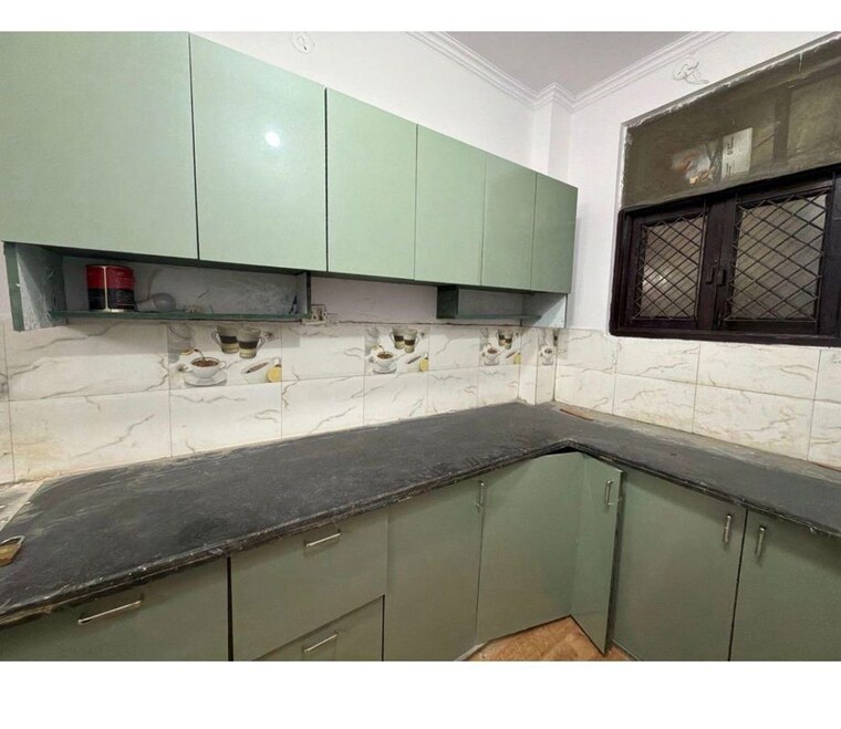 Kitchen, sector 89 3 Bedroom 246 Sq.Yd. Builder Floor In Sector 89 Faridabad 9870212