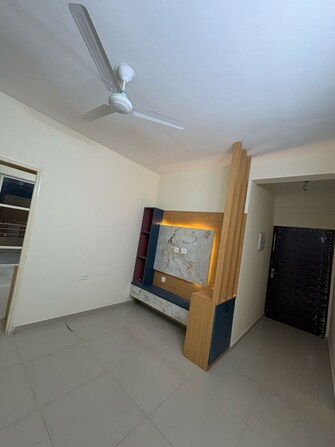 2.5 BHK 800 Sq.Ft. Apartment in Pyramid Altia