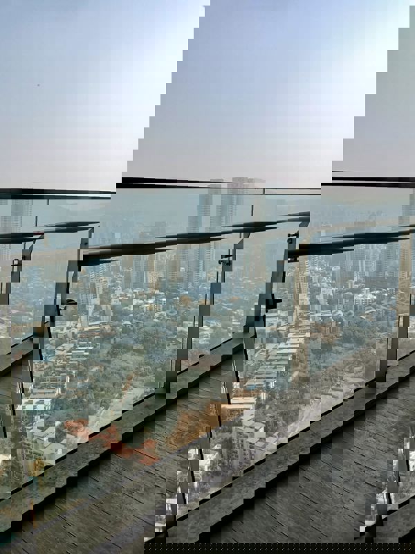 3.5 BHK + Pooja Room,Servant Room,Study Room Apartment For Rent in Oberoi Realty Esquire