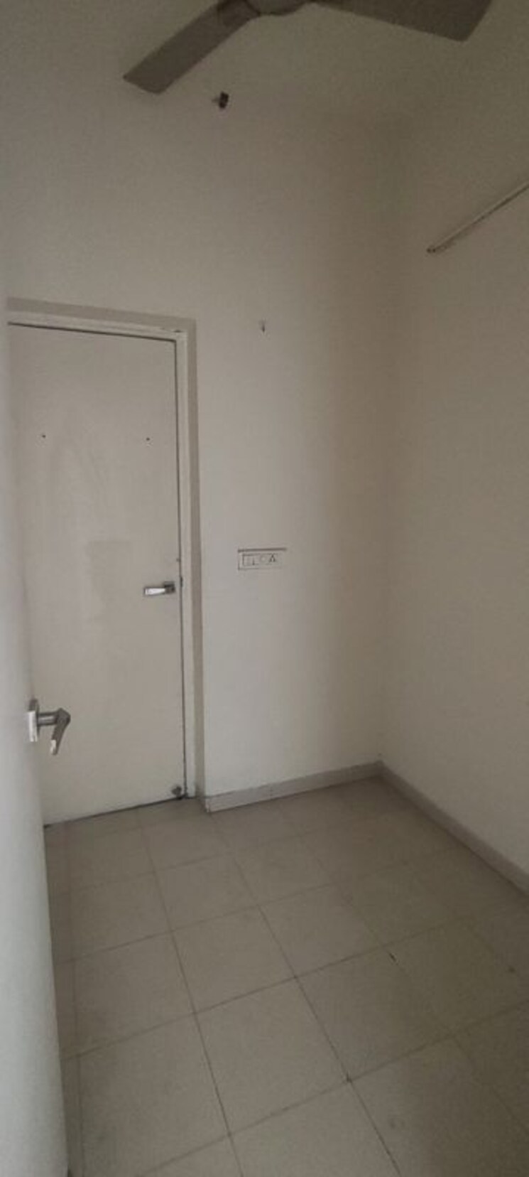 Room, emaar-mgf-the-palm-drive-villas 4 Bedroom 4200 Sq.Ft. Penthouse In Sector 66 Gurgaon 9870305