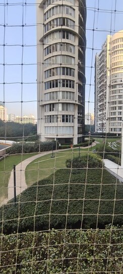 3.5 BHK + Servant Room Apartment For Sale in Emaar The Palm Drive-The Sky Terraces