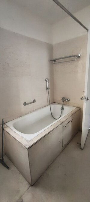 Bathroom in 3.5 BHK Apartment at Emaar The Palm Drive-The Sky Terraces, Sector 66 – for Sale