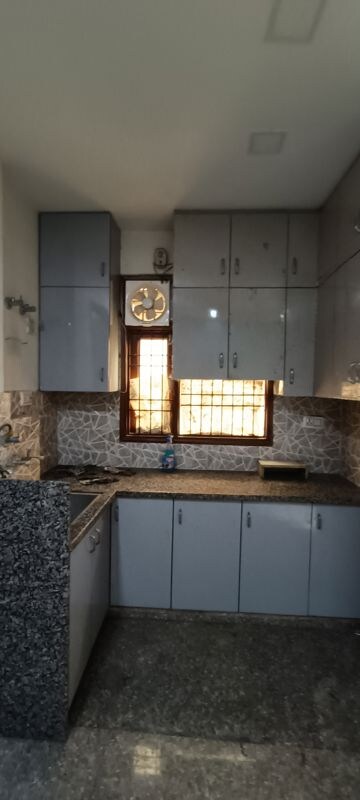 Kitchen in 1 BHK Builder Floor at Rohini Sector 8 – for Rent