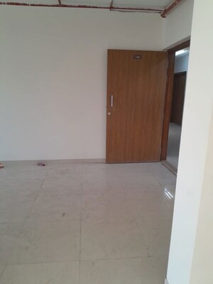  Office Space For Rent in Borivali East