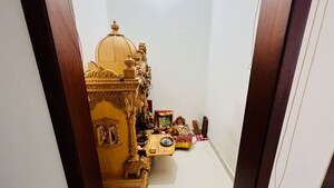 Furnished Amenities in 3 BHK Apartment at Prahlad Nagar – for Rent