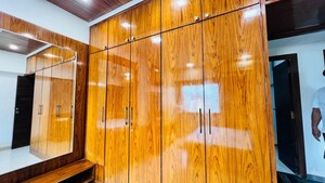 Furnished Amenities in 3 BHK Apartment at Prahlad Nagar – for Rent