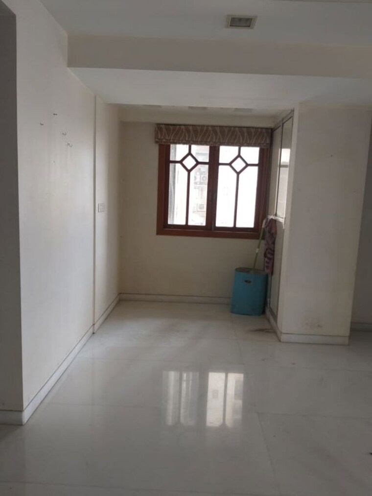 Room, mahindra-eminente 3.5 Bedroom 2350 Sq.Ft. Apartment In Goregaon West Mumbai 9870396