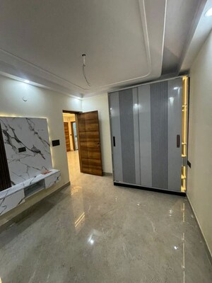 2.5 BHK Apartment For Rent in Paschim Vihar