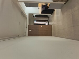 Room in 2 BHK Apartment at Sector 37d – for Rent