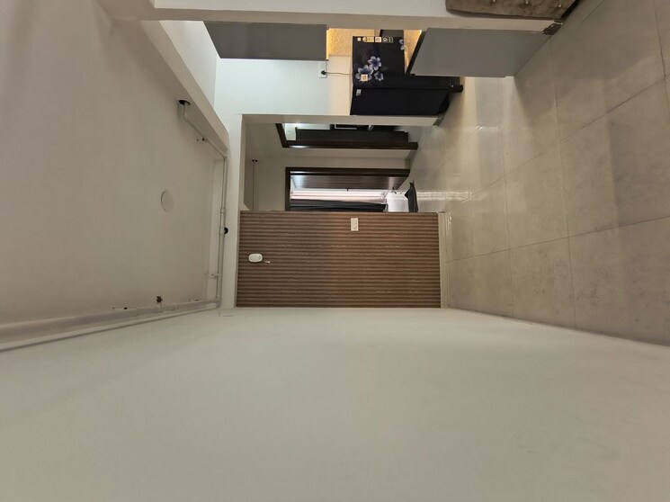 Room, sector 37d 2 Bedroom 680 Sq.Ft. Apartment In Sector 37d Gurgaon 9861063